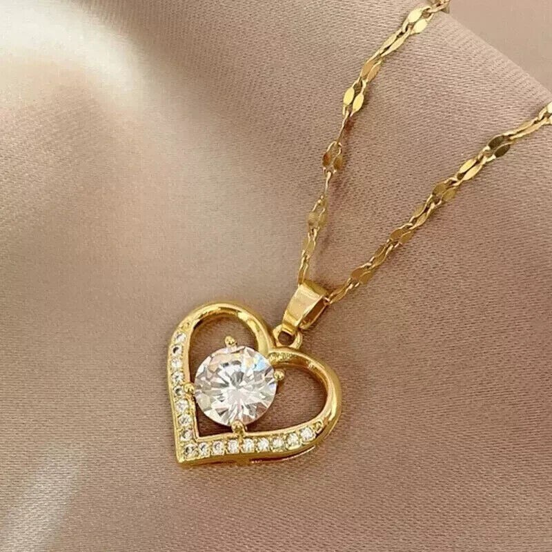Stunning Women’s Pendant 2Ct Round Cut Simulated Diamond 14K Yellow Gold Plated