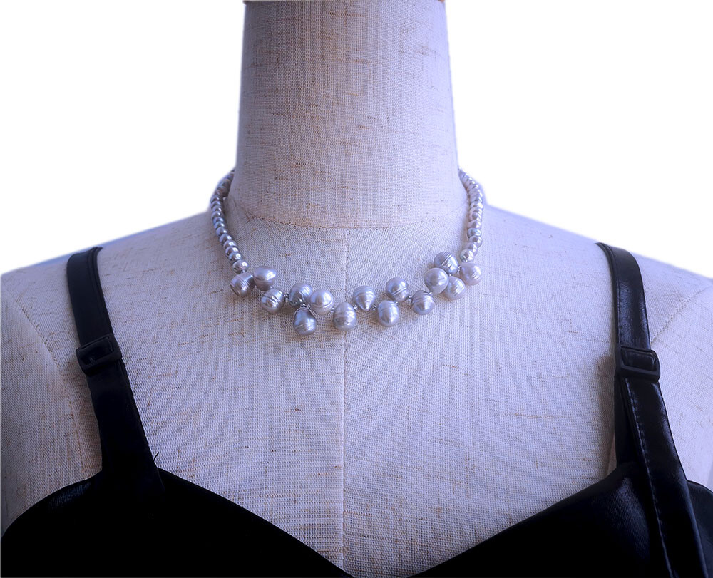 Cushion freshwater pearl side drilled oval pearl choker necklace