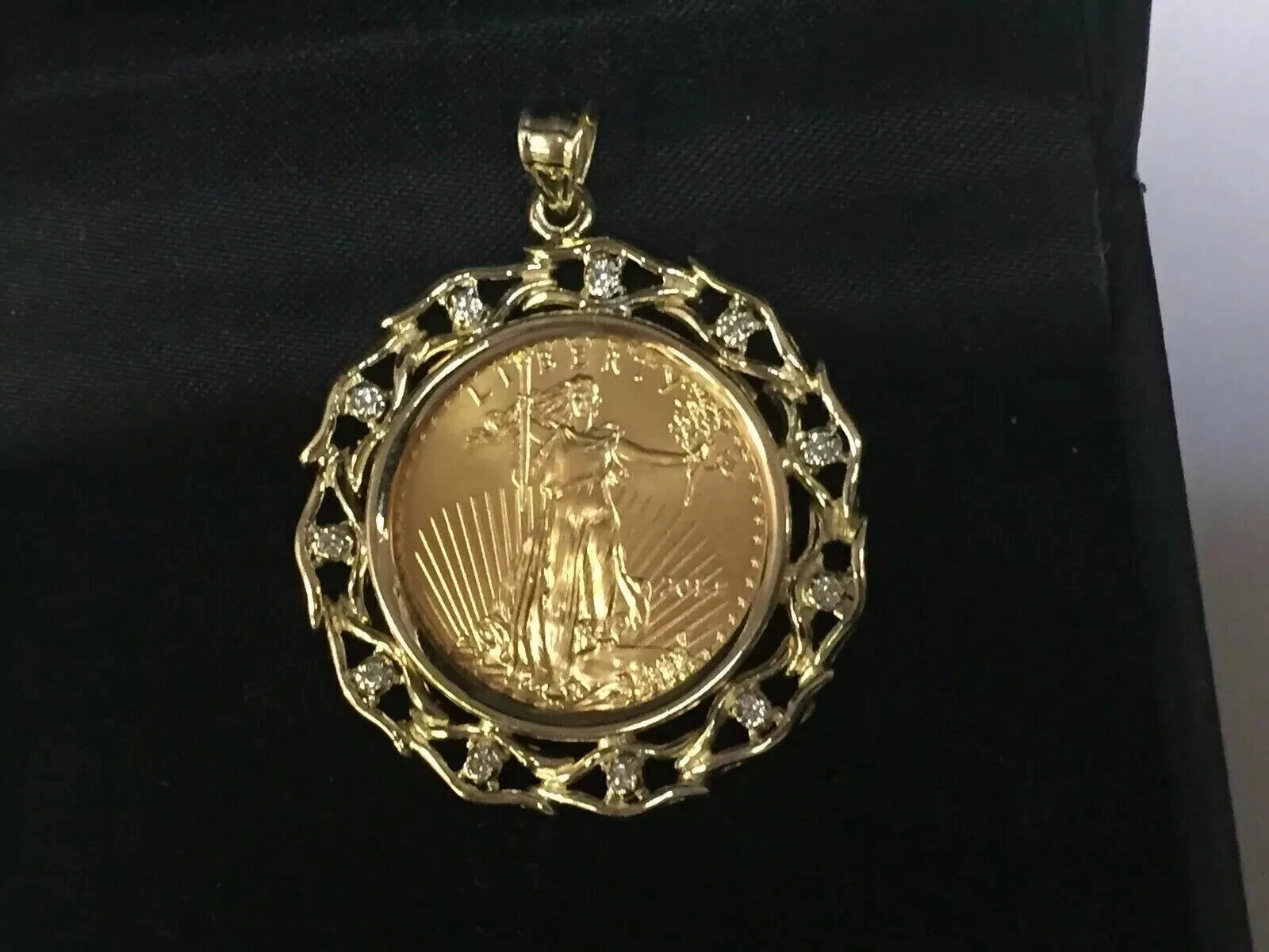 Lady Liberty Coin Pendant 18″ Chain 14K Yellow Gold Finish Simulated Diamond