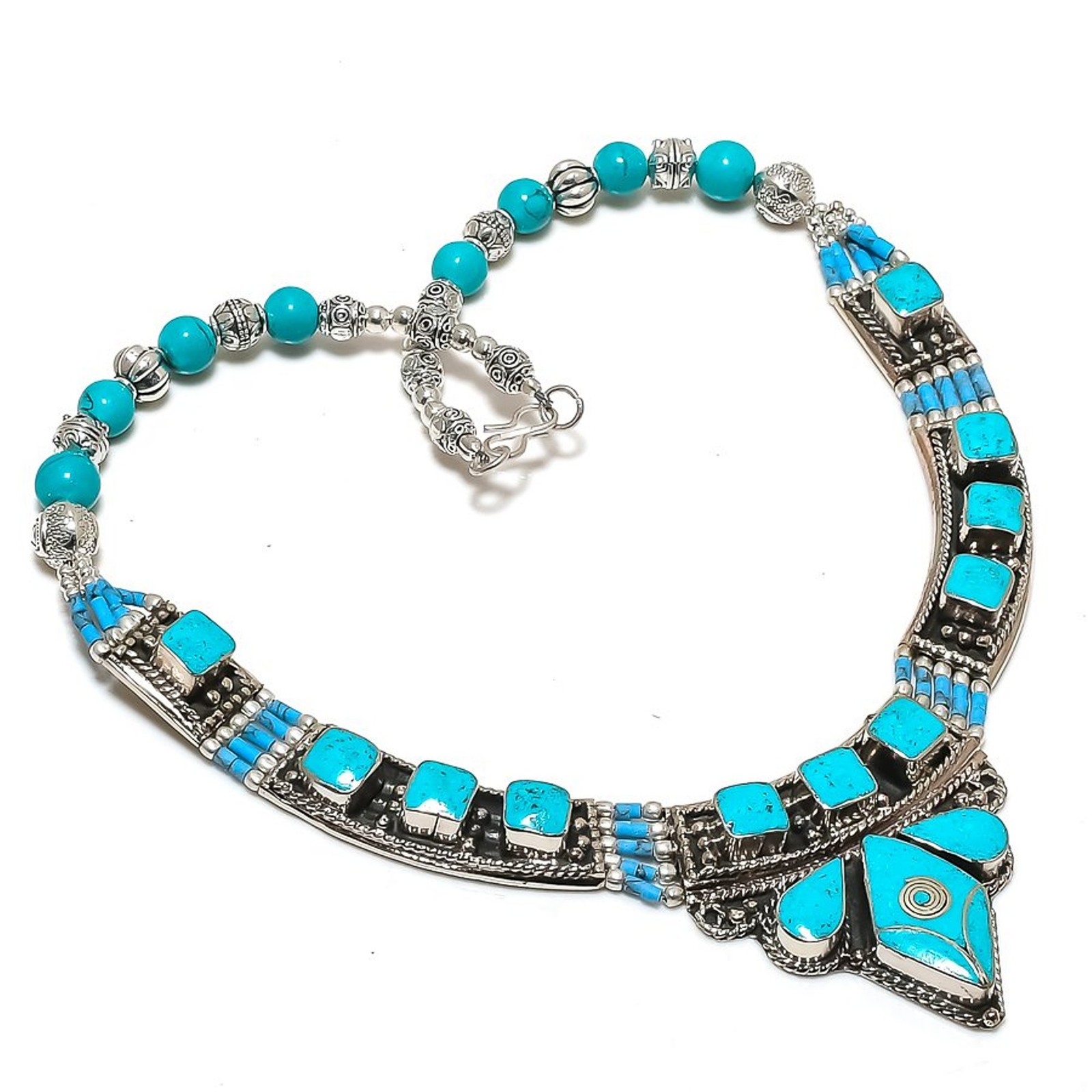 Turquoise Gemstone Necklace Tibetan Handmade Elegant Nepali Jewelry 18″ NN 6869