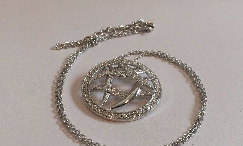 925 SILVER SILVER ABSTACT CIRCLE PENDANT NECKLACE W/2.50 CT ACCENTS/18”