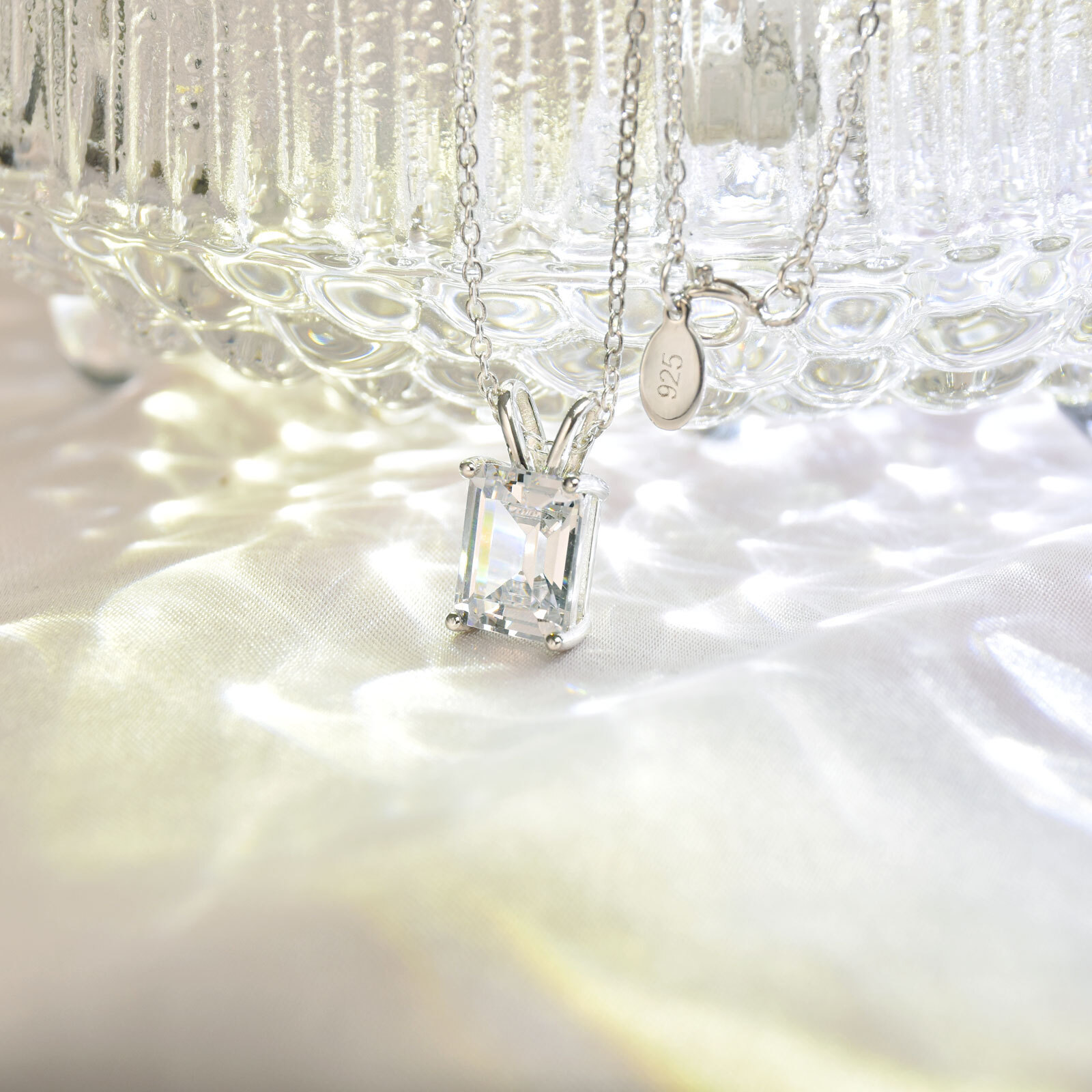 1.9ct Emerald Cut AAAAA Cz Sterling Silver Metal Women’s Pendant Chain Necklace