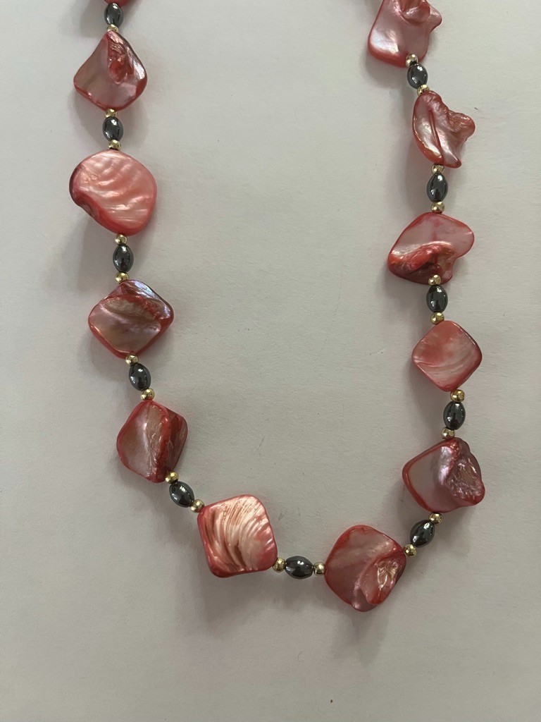 Avalaya Red Shell Necklace Irregular Square-cut Coral Shell wth Metallic Spacers