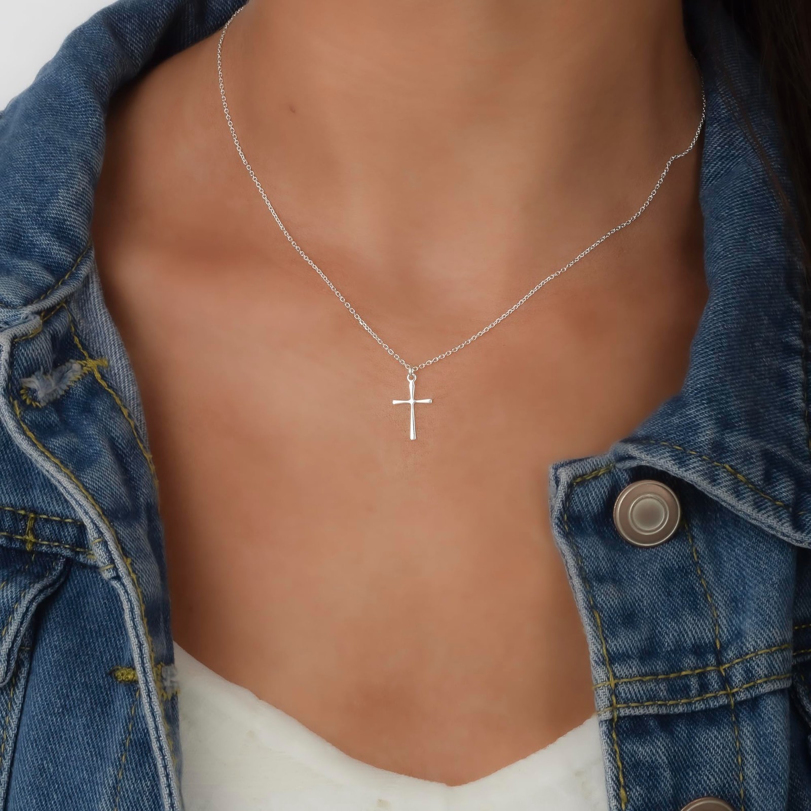 Simple Cross Necklace for Women – 16-18 Inch Silver/Gold Chain, Faith Jewelry Gi