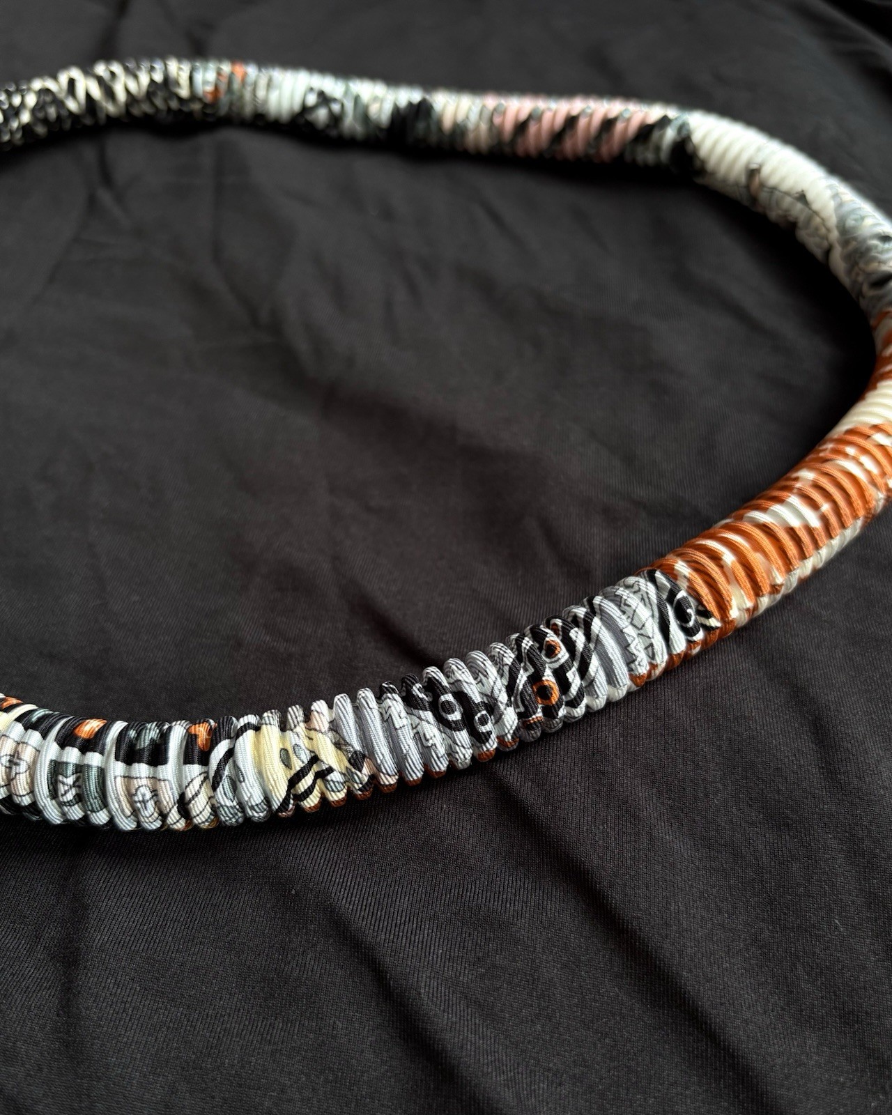 Hermes Petit H Pleated Necklace In Silk With Box