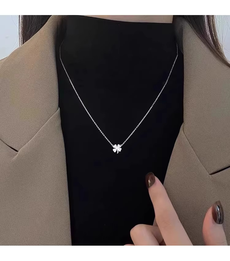 18K White Gold Plated Four Leaf Clover Necklace, Valentine’s Day Gift for Her