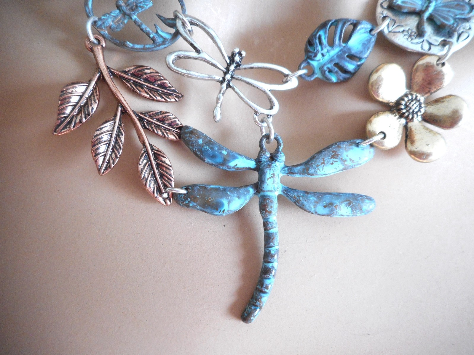 New Dragonfly & Daisies Earrings & Necklace Set Artistic Flowered Copper