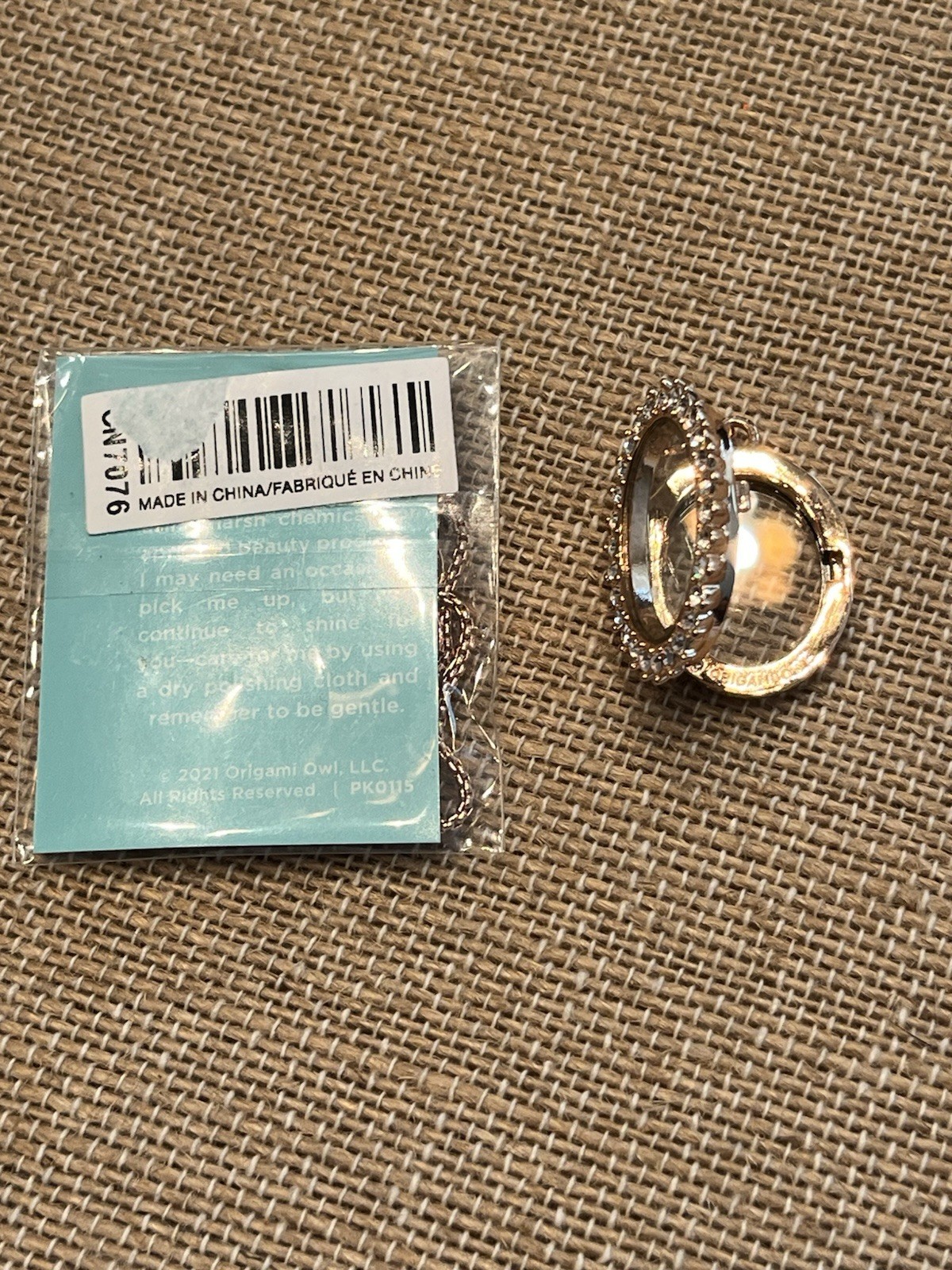 Origami Owl Oval Rose Gold Hinged Living Locket w/ Crystals And Chain