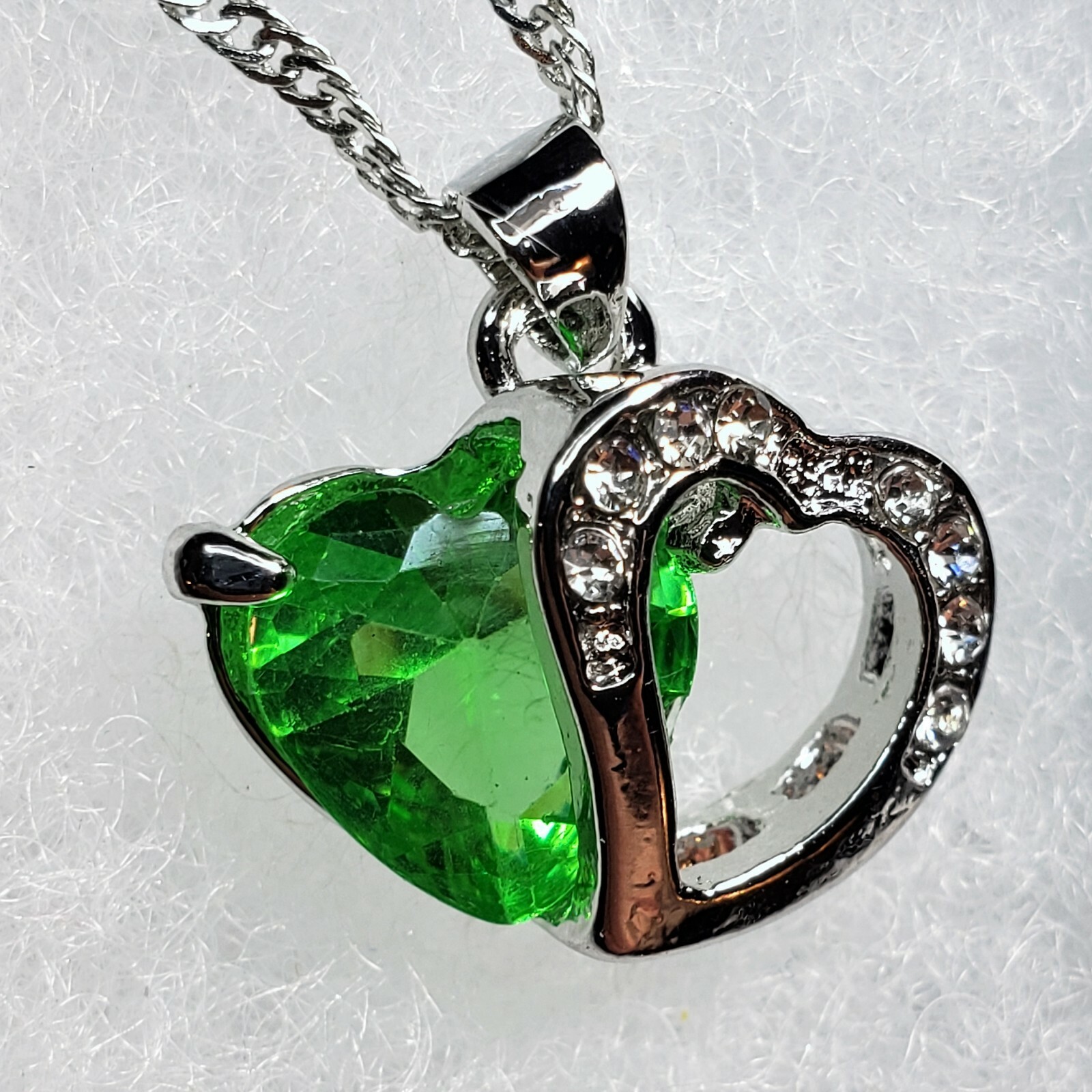 Valentine’s Day / Birthday Gift Necklace Green Heart Shaped