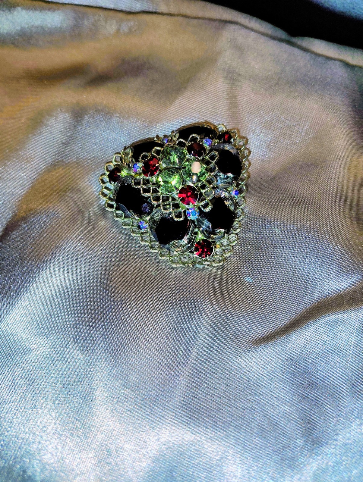 Vintage brooch pin