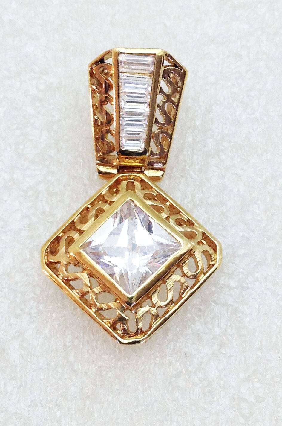 Lia Sophia SHOWTIME 6.5ct CZ in Gold Tone Slide