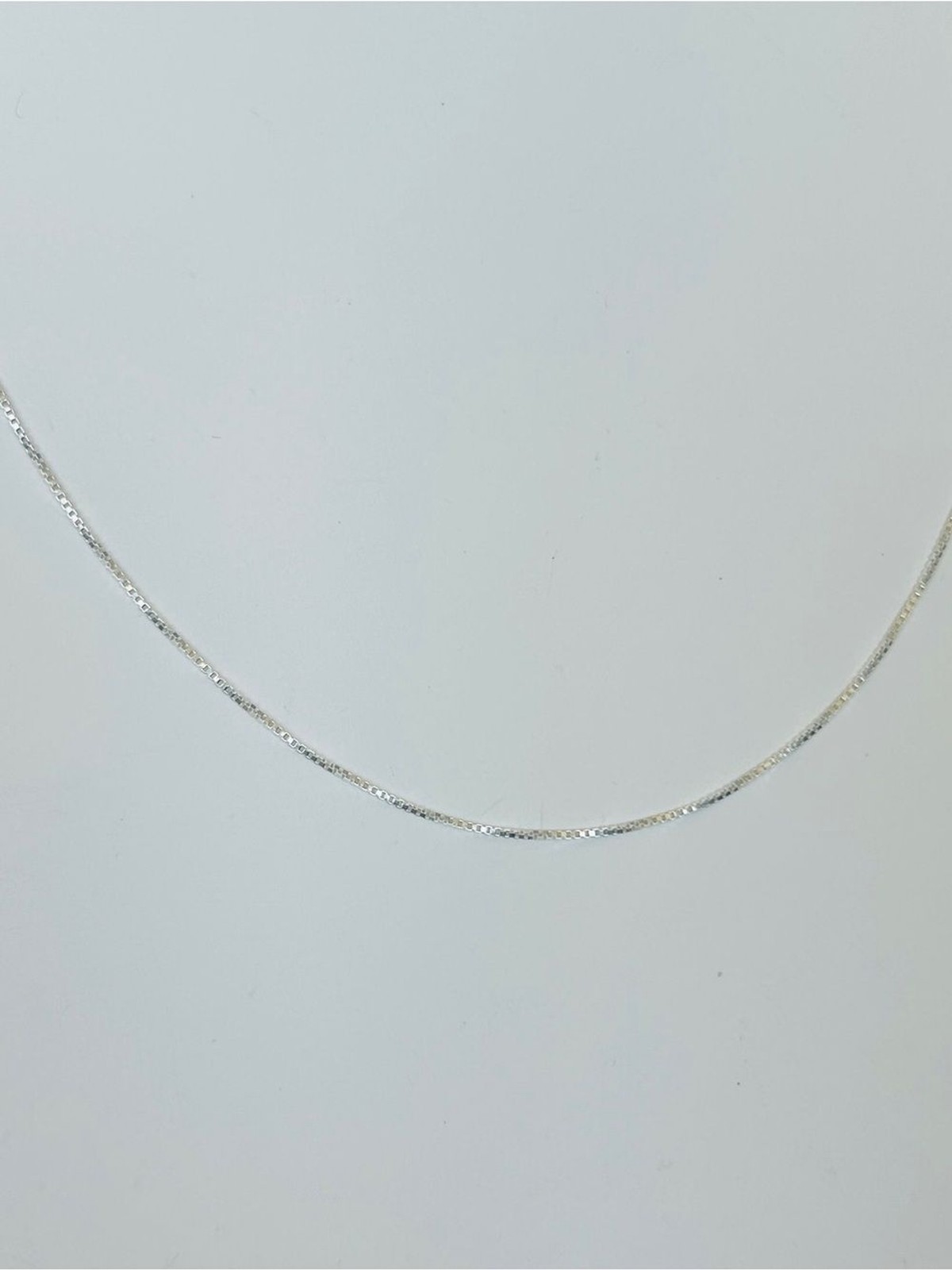 Taxco Mexico 925 Sterling Silver Box Chain Necklace 50 cm 2.55 Grams Ultra Thin