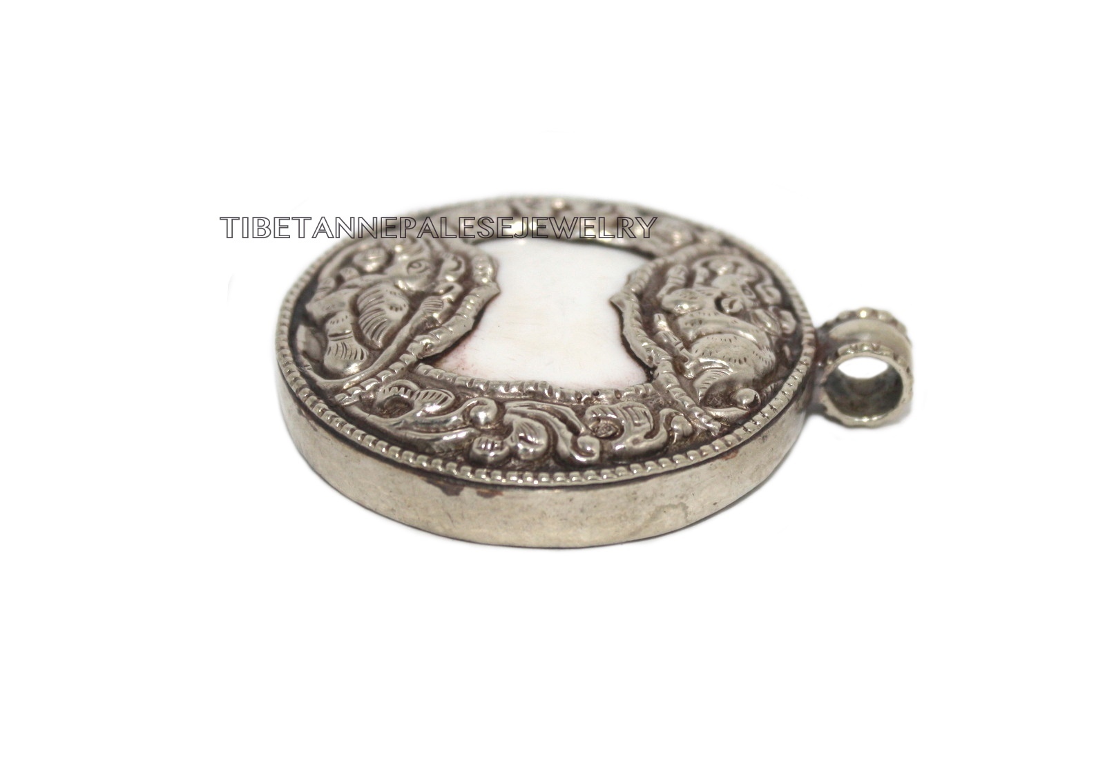 Conch Shell pendant Nepal Pendant Boho Pendant Tibet Pendant Gypsy Pendant PB97