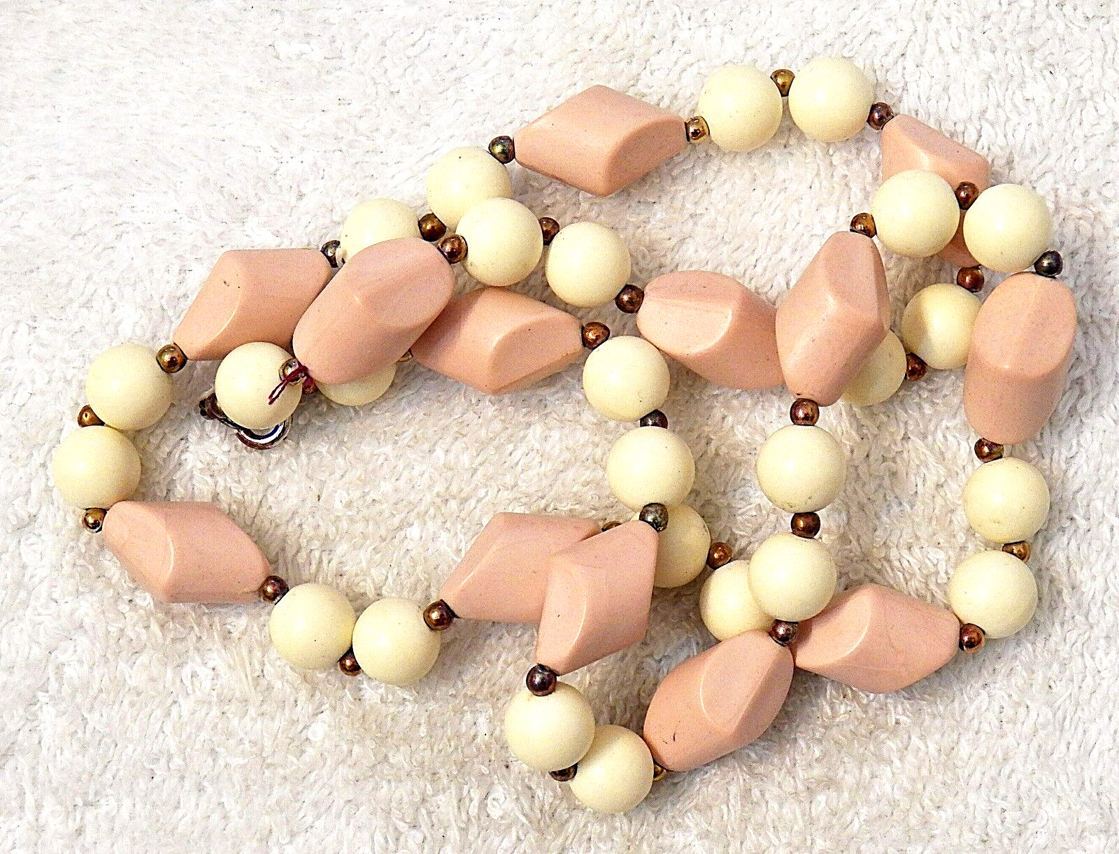 CLASSIC NECKLACE COSTUME STONE BEADED CHOKER PENDANT CIRCULAR FAUX PEARLS VL-R1