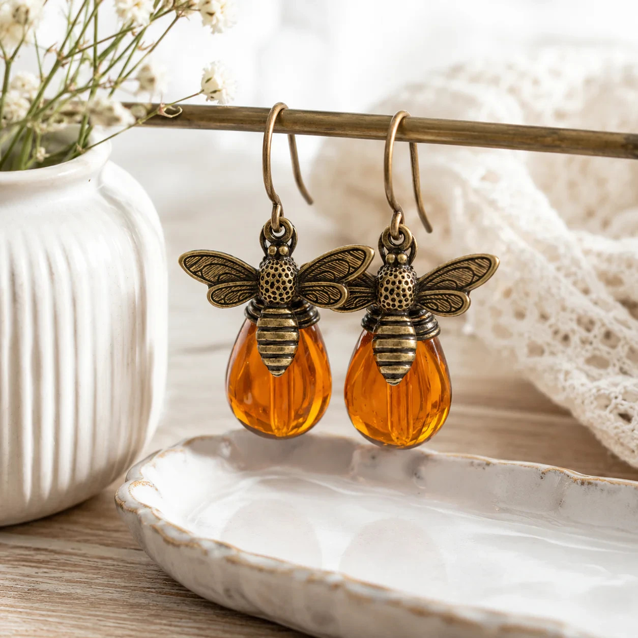 Vintage Honey Bee Drop Earrings Amber Gold Dangle Boho Jewelry Gift