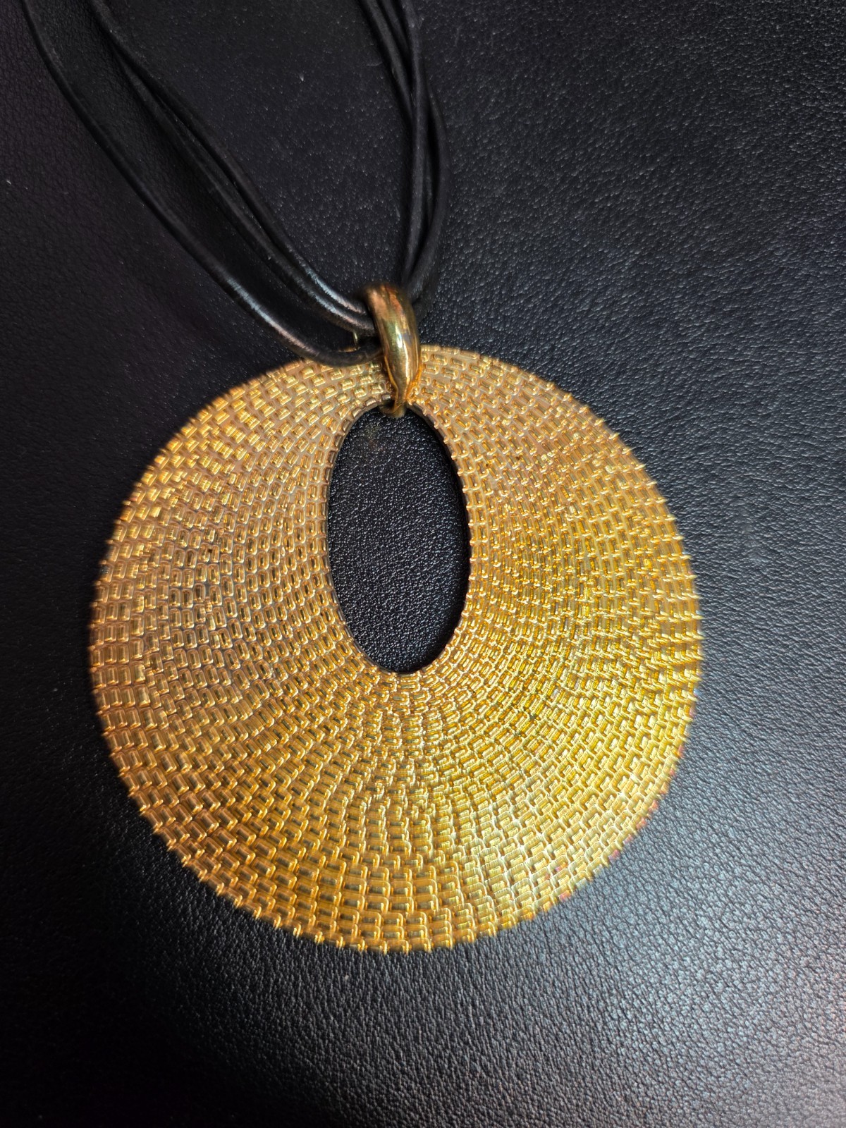 NWT Joan Rivers Large Gold Tone Medallion on Leather Cord Necklace 21 Inch