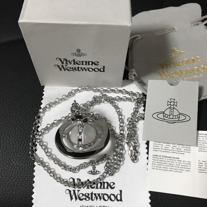 Vivienne Westwood Necklace Small Orb Silver IN BOX [E0151