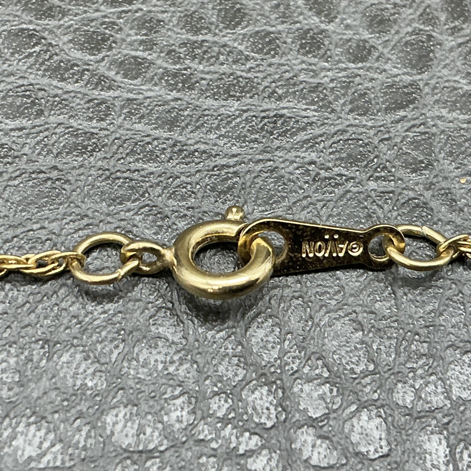 Avon Necklace Gold Tone Teddy Bear Pendant Crystal Accent 18 In Womens Fashion
