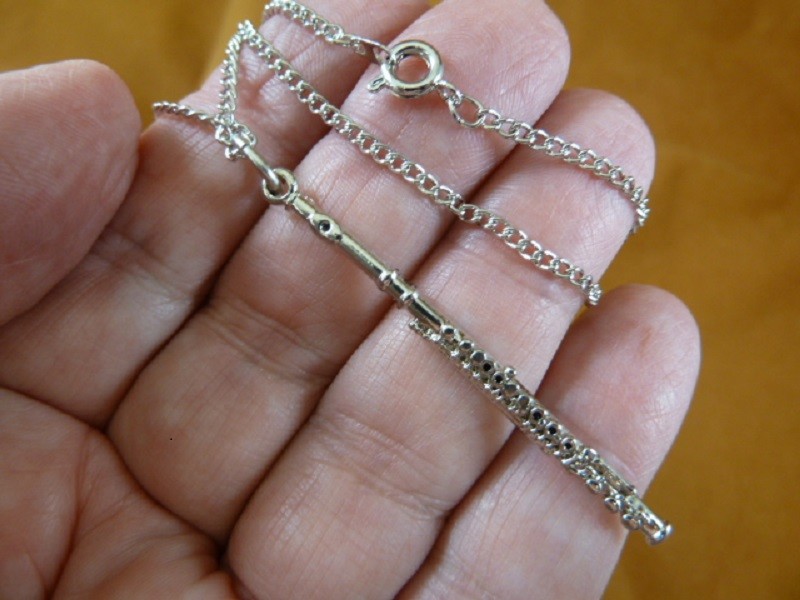 (M214-F) Open hole Flute PENDANT nickel-silver plated JEWELRY NECKLACE plate