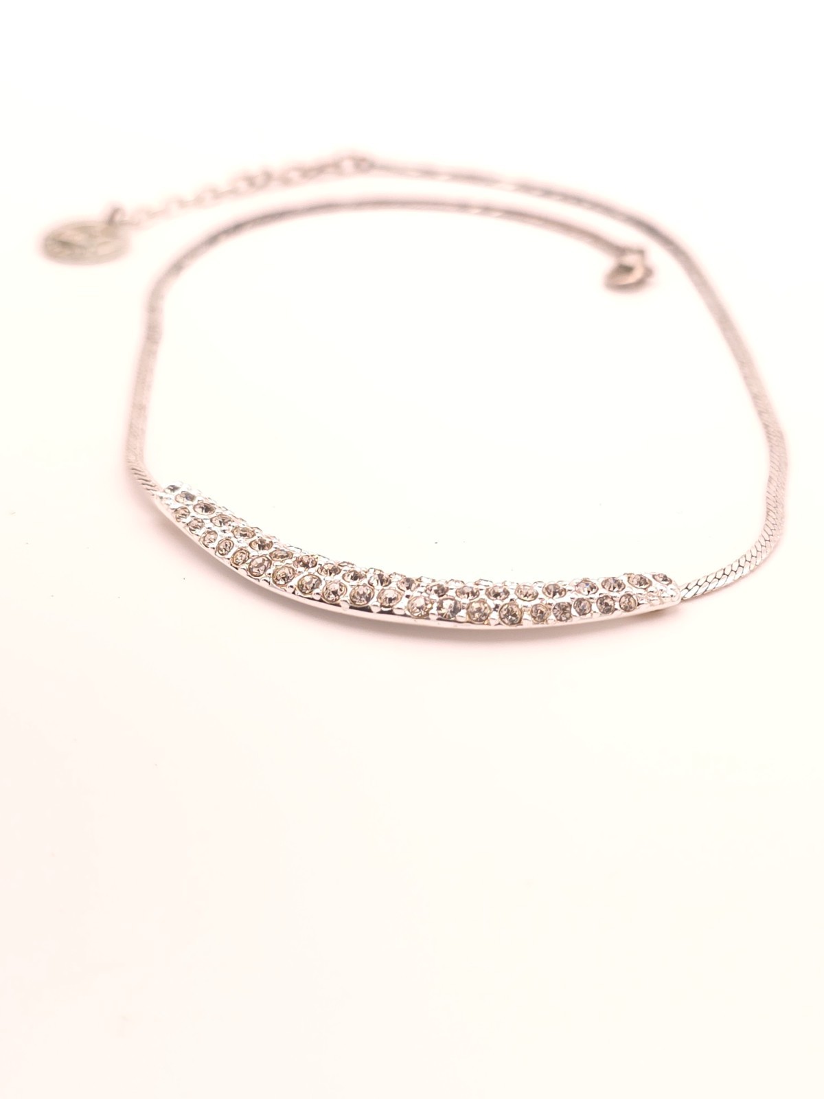 Vtg Trifari Signed Silver Tone Crystal Curved Bar Chain Necklace