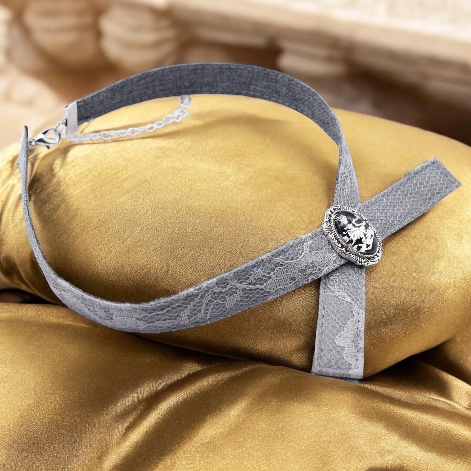 PRINCESS CUTENESS STORE Alice Cullen Vampire Victorian Choker Medium, gray