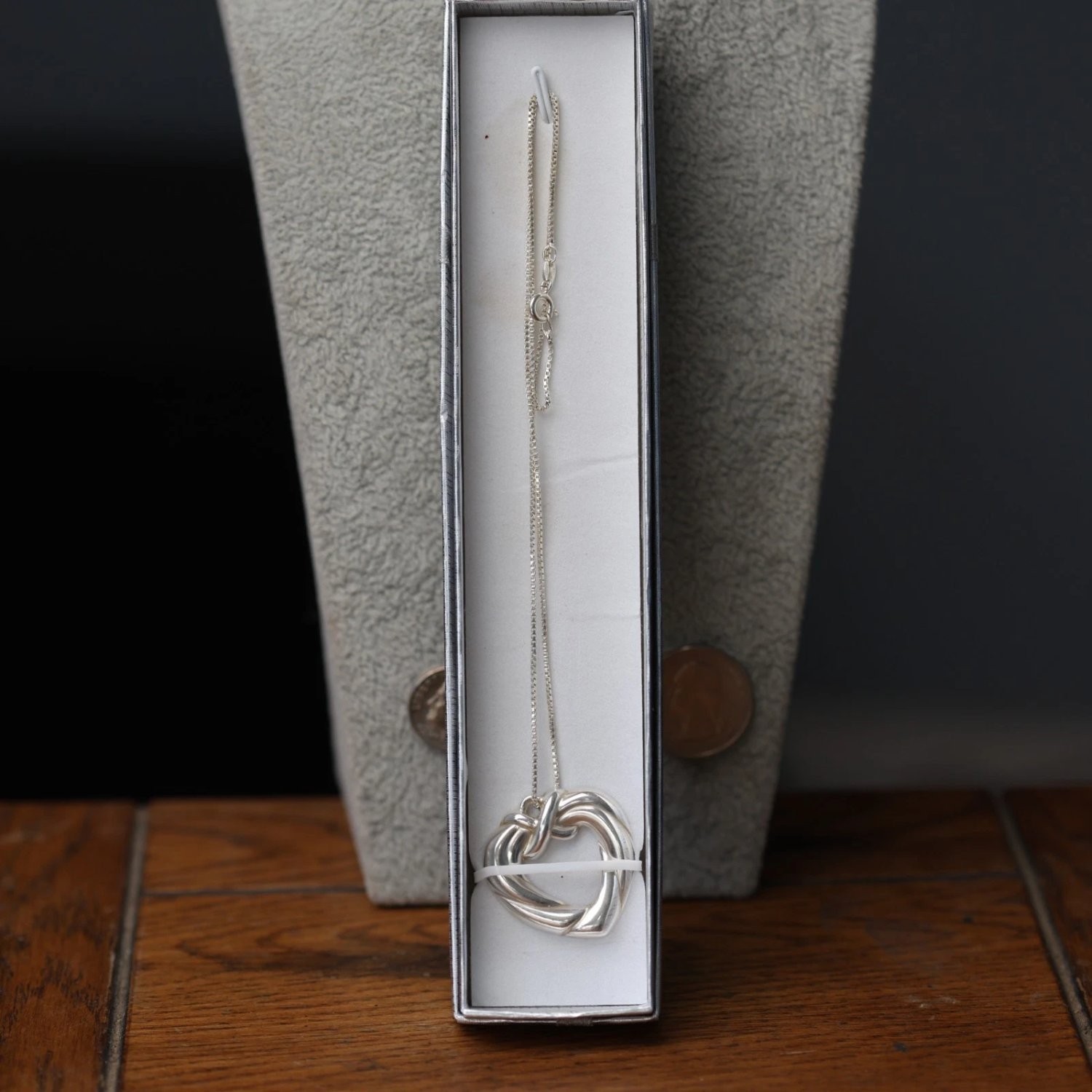 Sterling Silver Intertwined Ribbed Heart Pendant Necklace 925 Italy 18″ Box