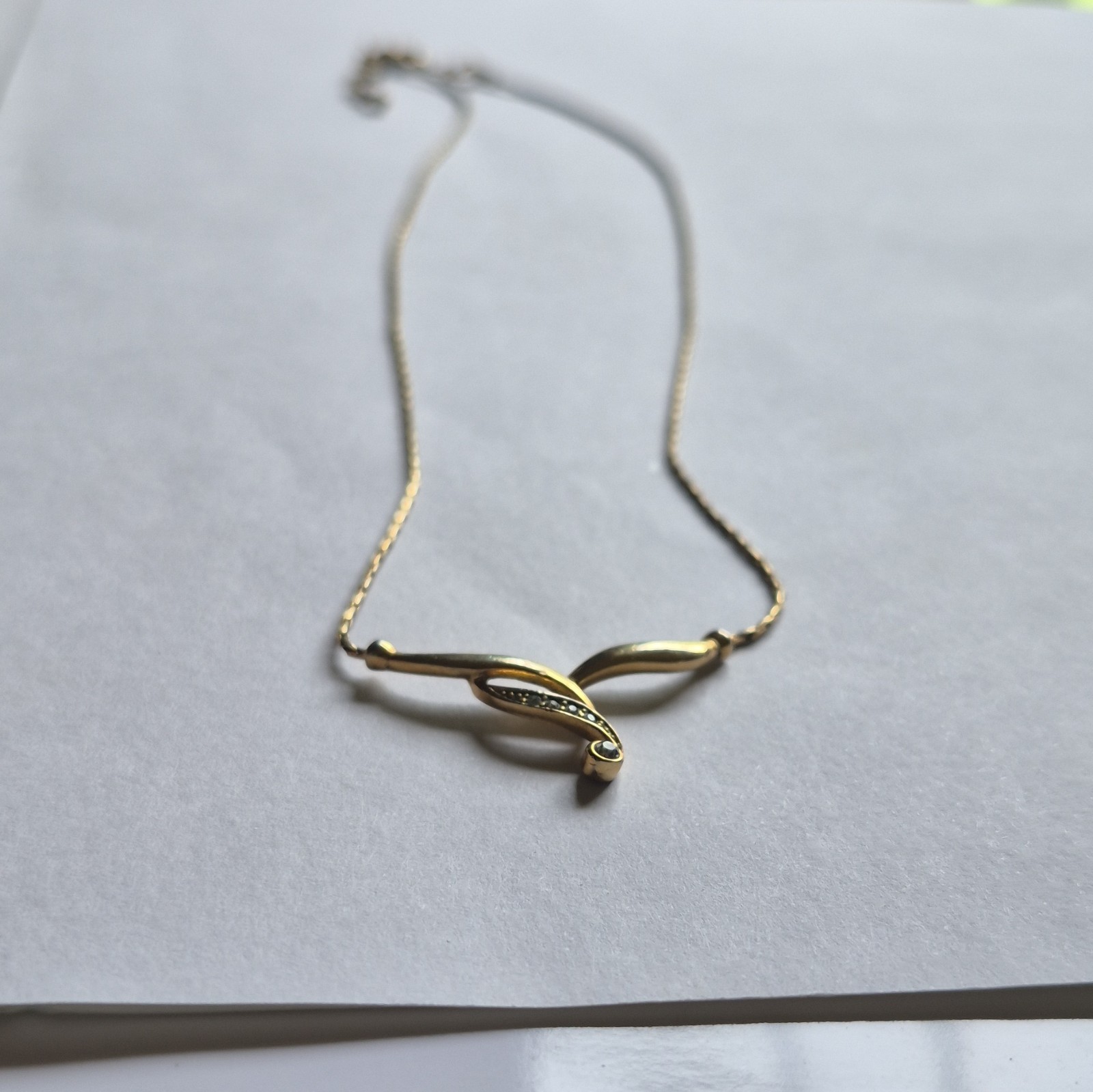 Gold Tone Asymmetrical Swirl Charm Pendant Necklace Adjustable Chain Spring Ring