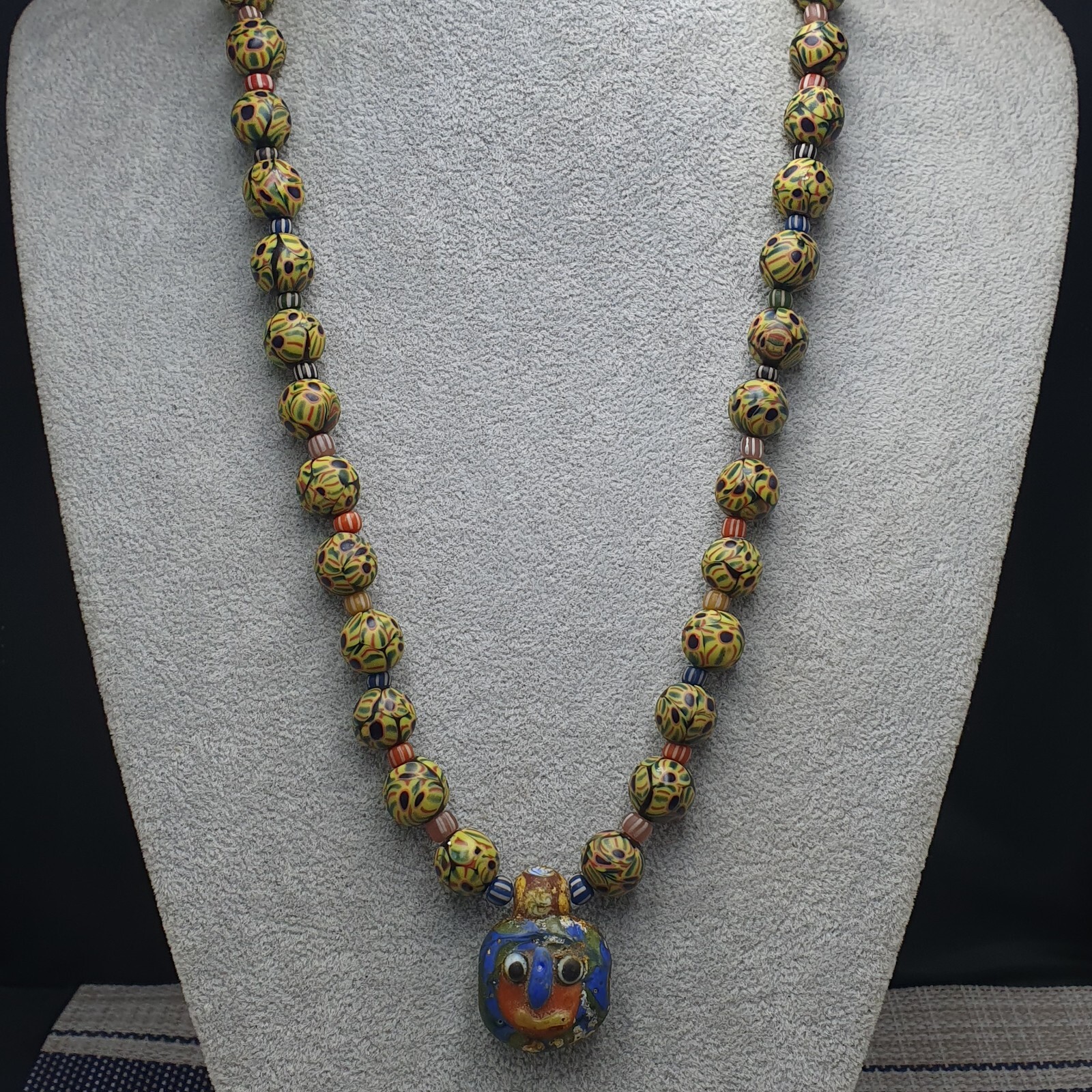 Stunning Vintage Venetian Style Eyes Glass With Old Face Glass Pendant Necklace