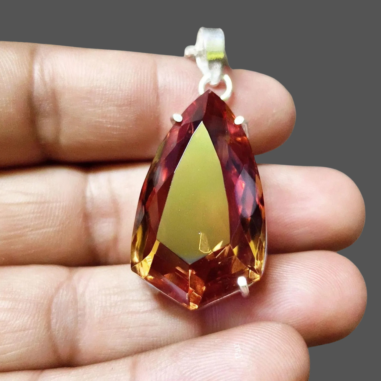 70Ct Color Change Alexandrite Pendant Lab Created German Silver Necklace