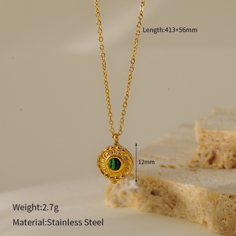 Vintage Emerald Stainless Steel Necklace Inlaid Titanium Steel Pendant Necklace