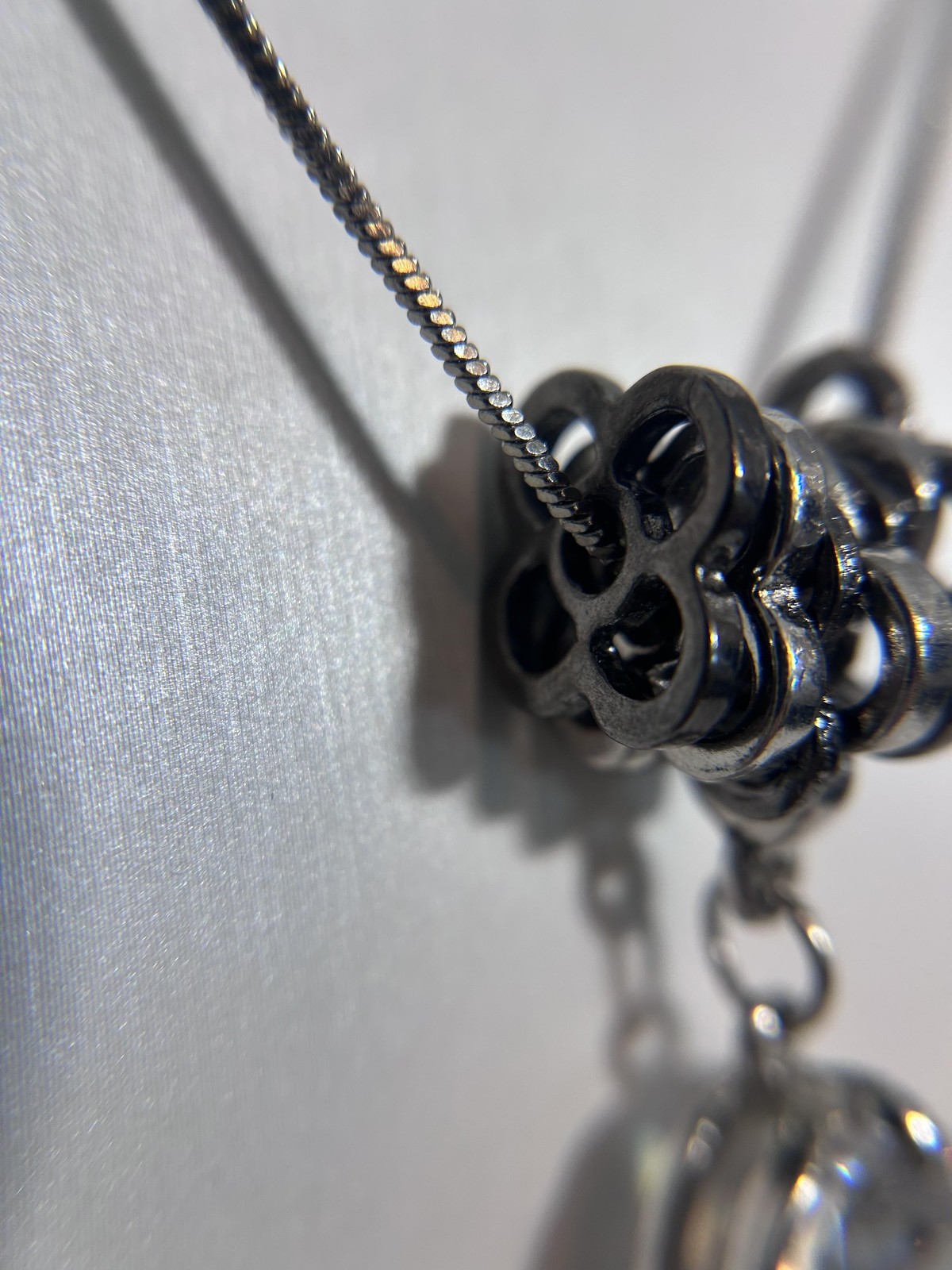 Necklace Silver Tone Y-Drop Round Crystal Bar Pendant Floral Chain Statement