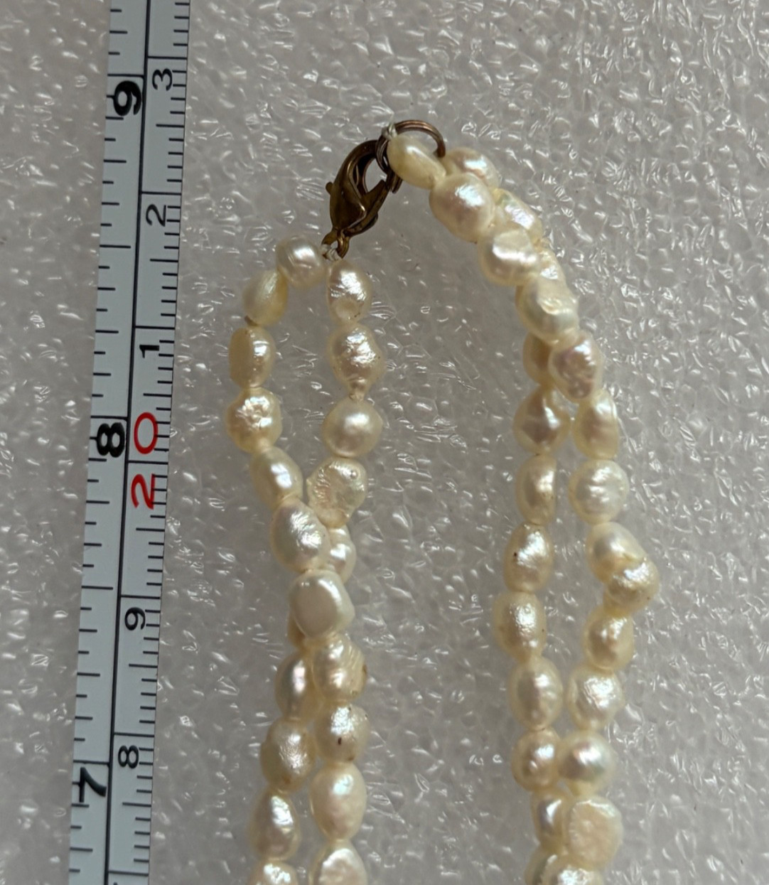 DOUBLE STRAND FRESHWATER PEARL (FAUX) VINTAGE NECKLACE SIGNS OF WEAR