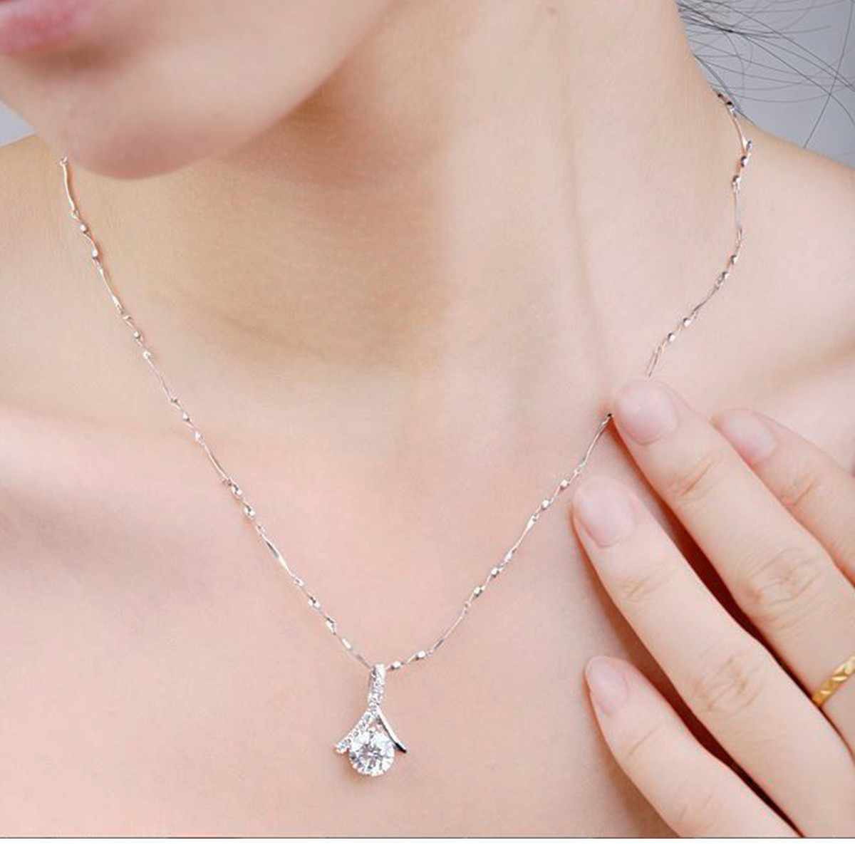 Cyrstal Necklace 14k White Gold Plated Cubic Zirconia Women Jewelry 18″