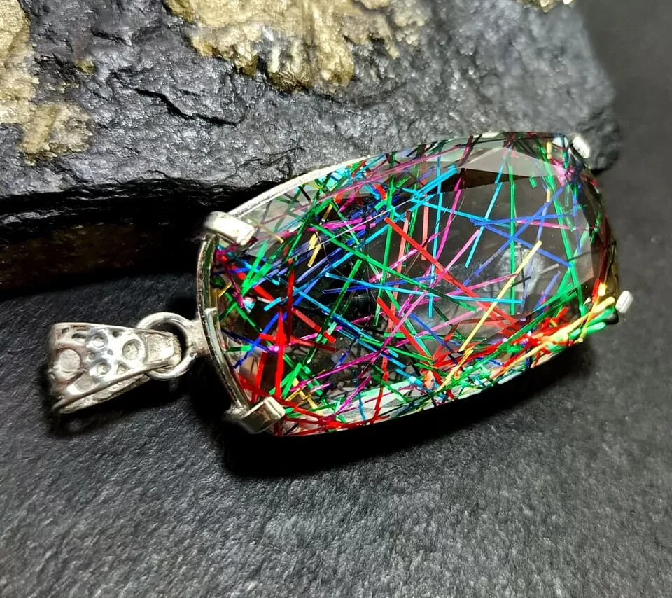 Multi-Color Natural 99.15 Ct Brazilian Rutilated Quartz Pendant Loose Gemstone
