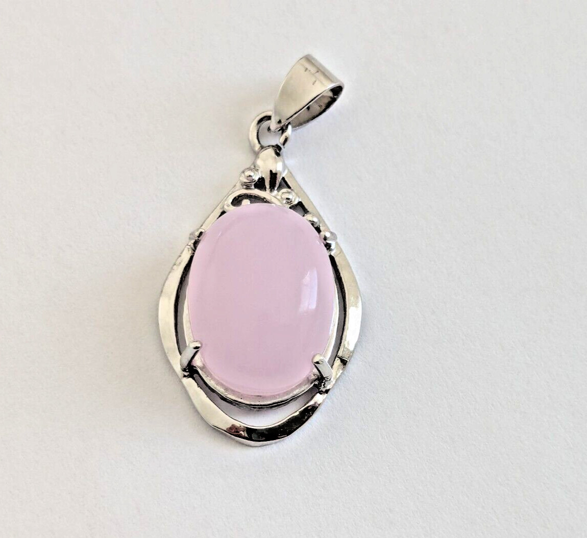 CuteNatural 16×12 Pink Chalcedony Oval Pendant,in White Gold Plating Setting New