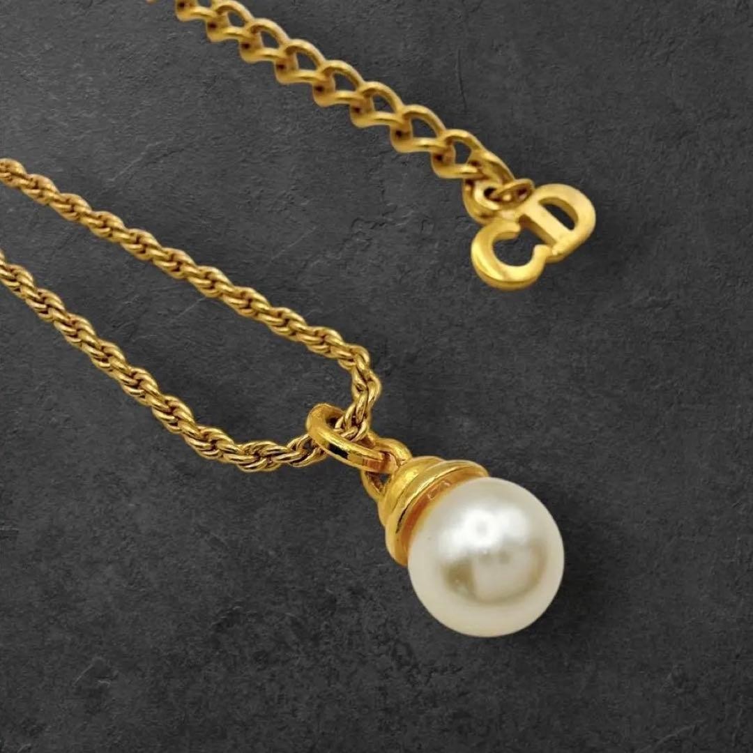 Dior Pearl Necklace CD Logo Adjustable Engraved Gold