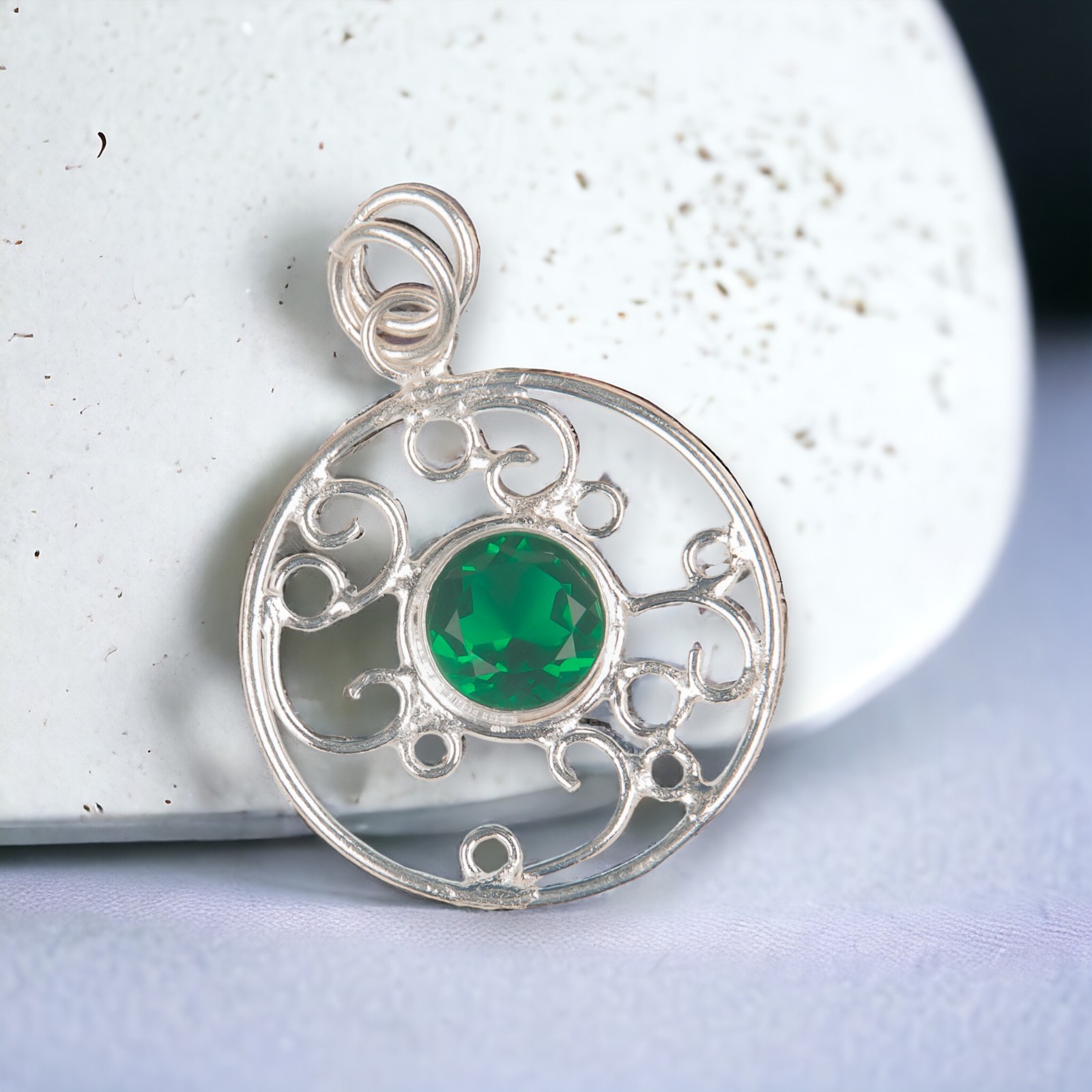 Sterling Silver Green Emerald Gemstone Anniversary May Birth Pendant Jewelry