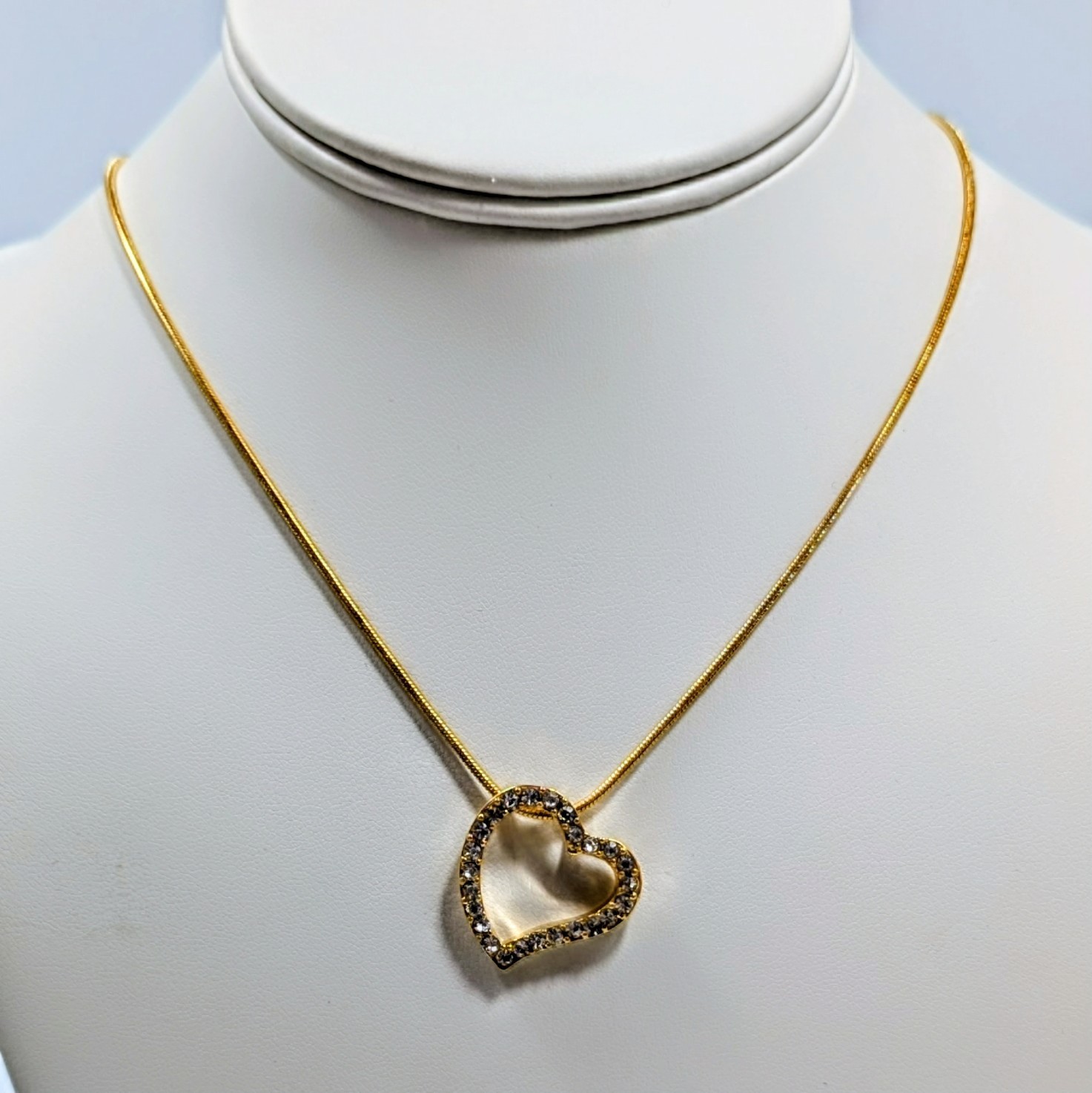 Crystal Gold Tone Heart Pendant Necklace 18-20″