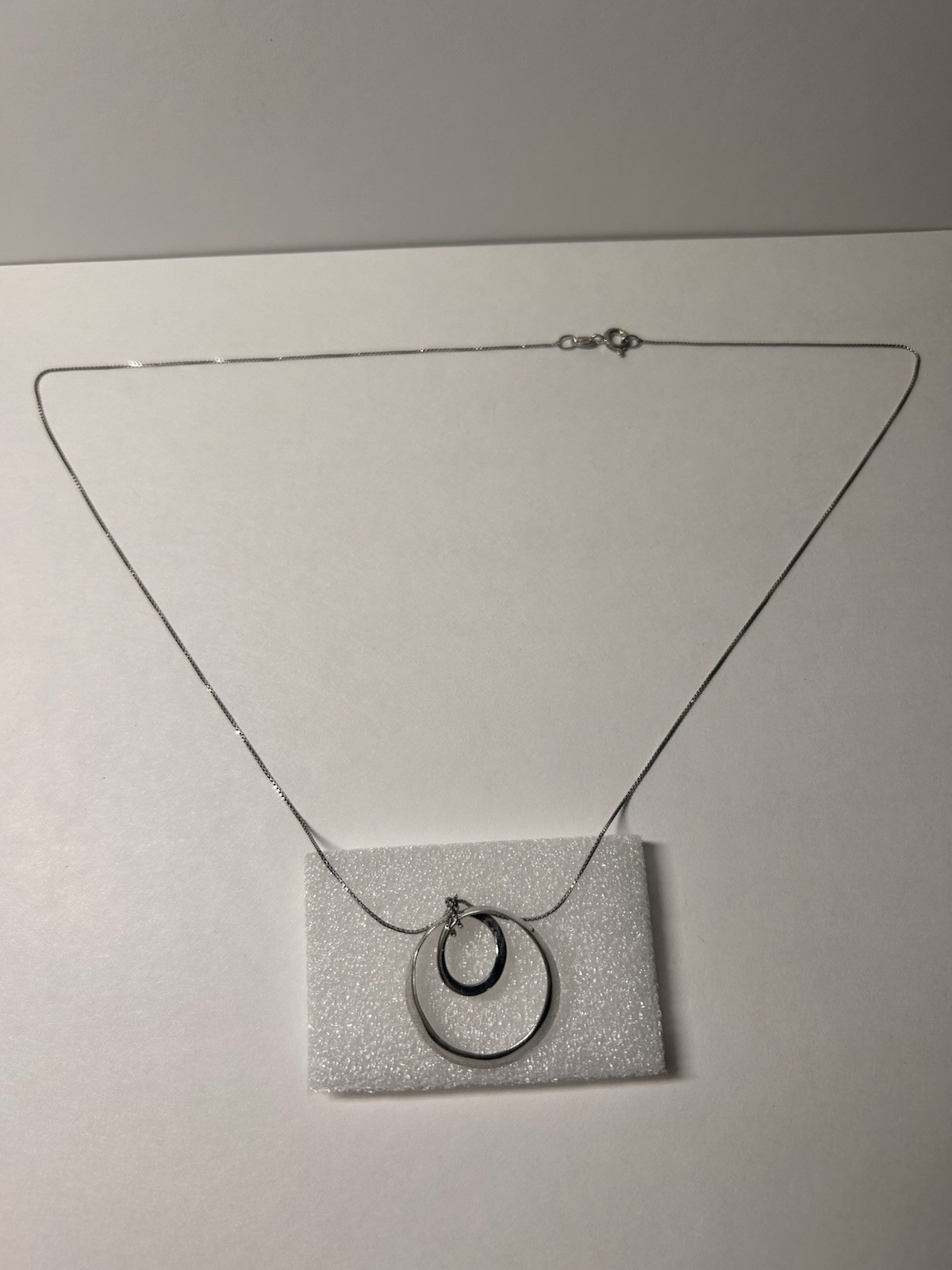 Silver Plated Double Round Charm Pendant Box Chain Necklace Spring Ring