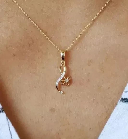 1Ct Round Cut Simulated Diamond Stunning Charm Pendant In 14K Yellow Gold Plated