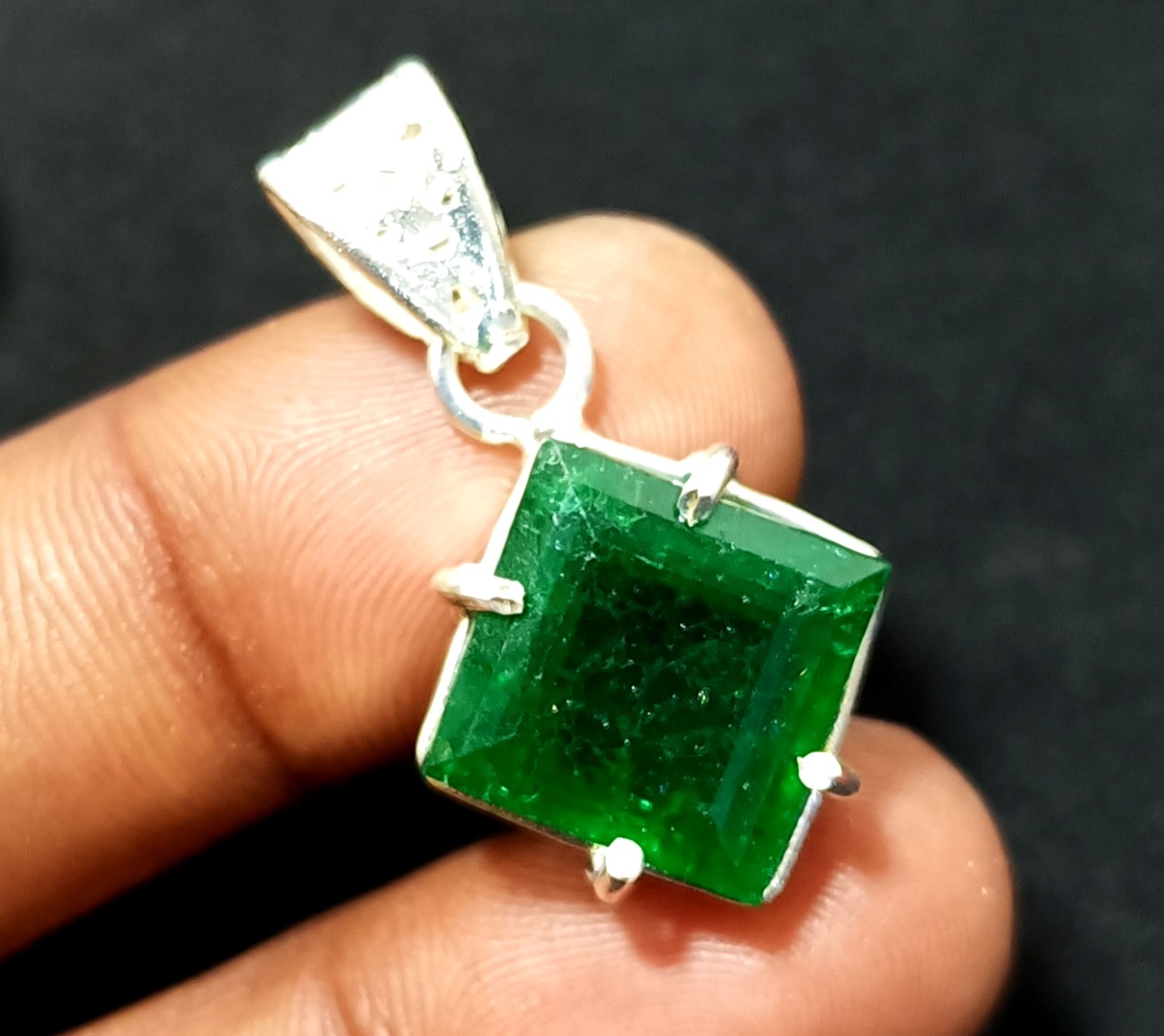 Certified 30.90 Ct Natural Emerald 925 Solid Silver Fancy Cut Pendant Gemstone