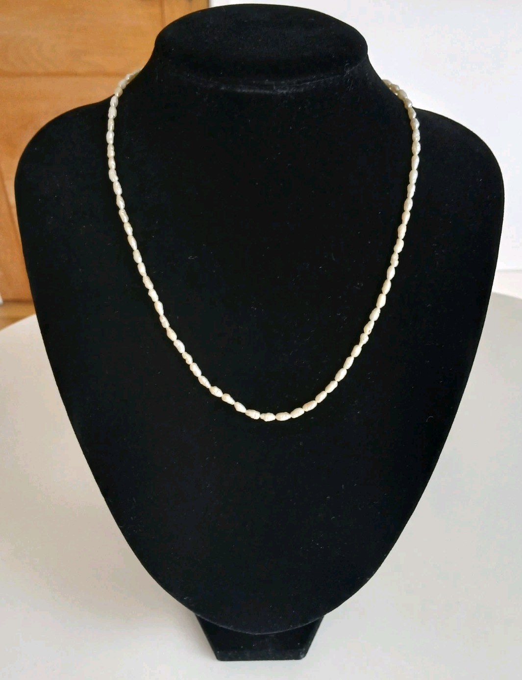 GOLD PLATED STERLING SILVER & WHITE SEED PEARL NECKLACE -HALLMARKED JKa -18 INCH