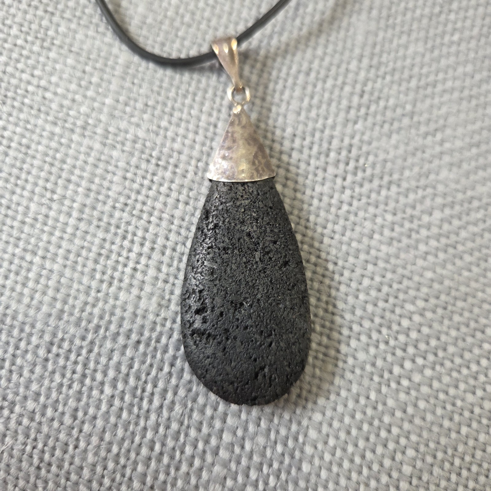 Pendant Teardrop Black Lava Rock Stone 925 Sterling Silver Healing Vintage