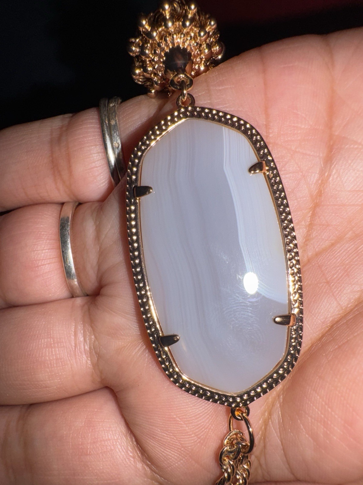 Gold Tone Rope Chain Necklace Gray Oval Agate Pendant Tassel Lobster Clasp