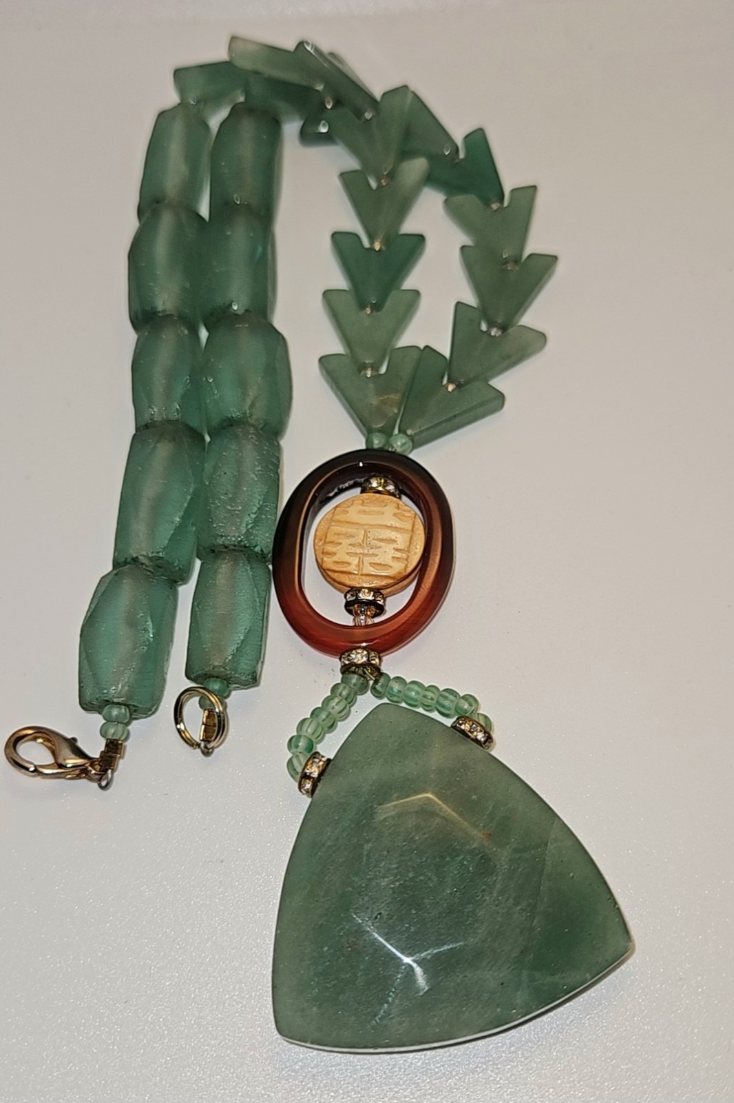 Green Glass Stone & Gemstone Beaded Necklace Trillion Charm Pendant Happiness