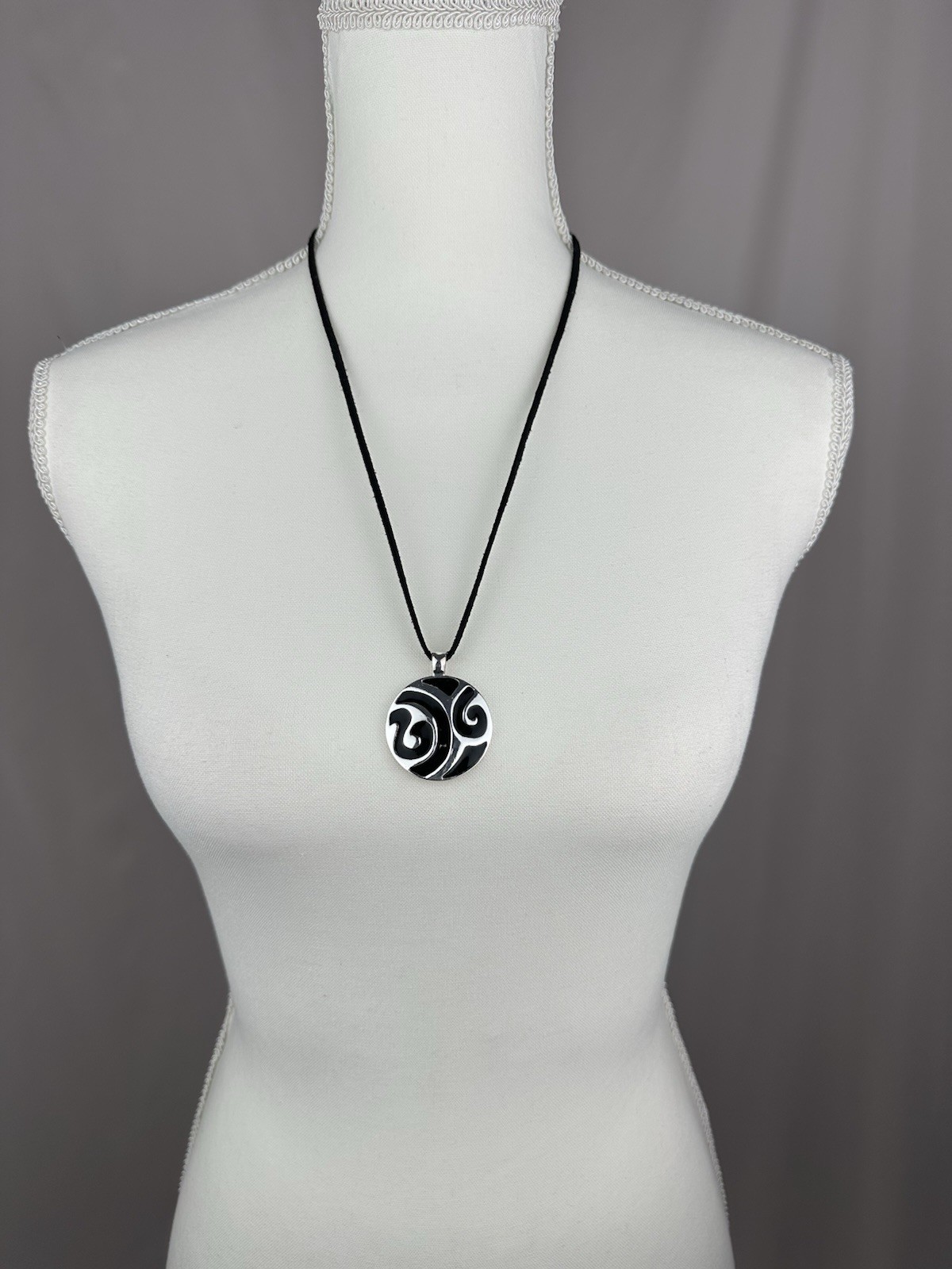 Roman Silvertone And Black Round Circle Swirls Pendant Necklace
