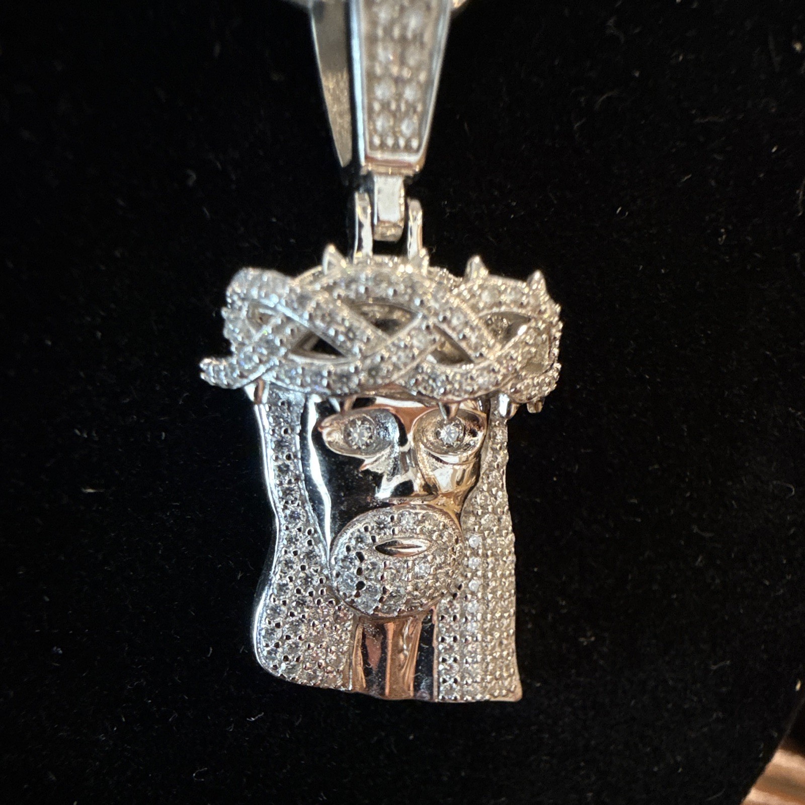 2.5mm 30in Box Chain SOLID 925 (~30g) Sterling Silver w Moissanite Jesus Pendant