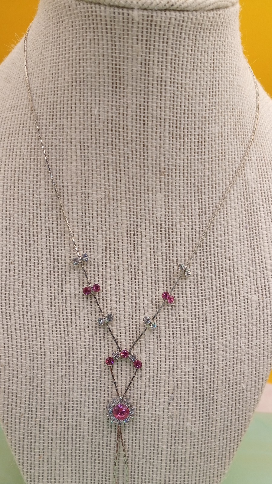 SPlated Ydrop Necklace WPink&White/ColorLess Rhinestones Flower Shape Drop