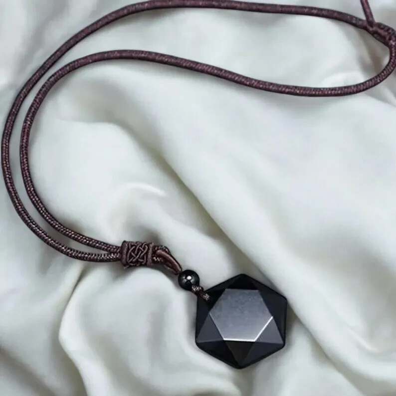 Natural Black Obsidian Stone Pendant Healing Fashion Amulet Unisex Necklace Gift