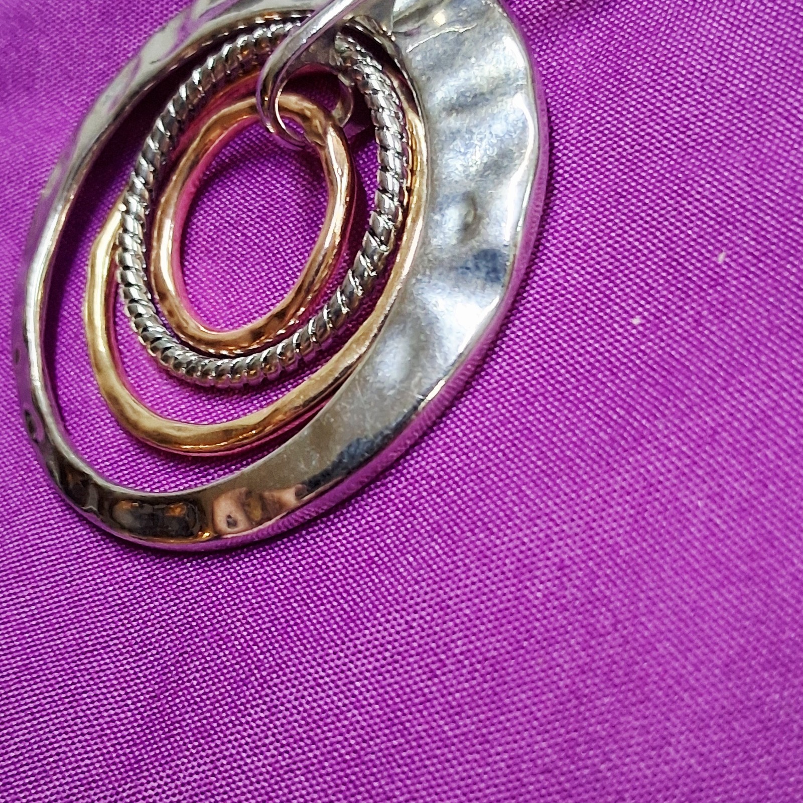 Polished Stainless Steel Textured Ring Hoop Pendant Snake Chain Necklace